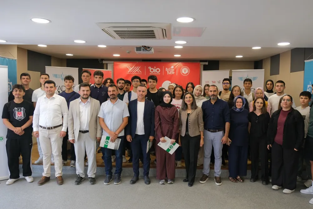 Gençlere Kariyer Rehberi: “Geleceğin Meslekleri Bilim Kafe”