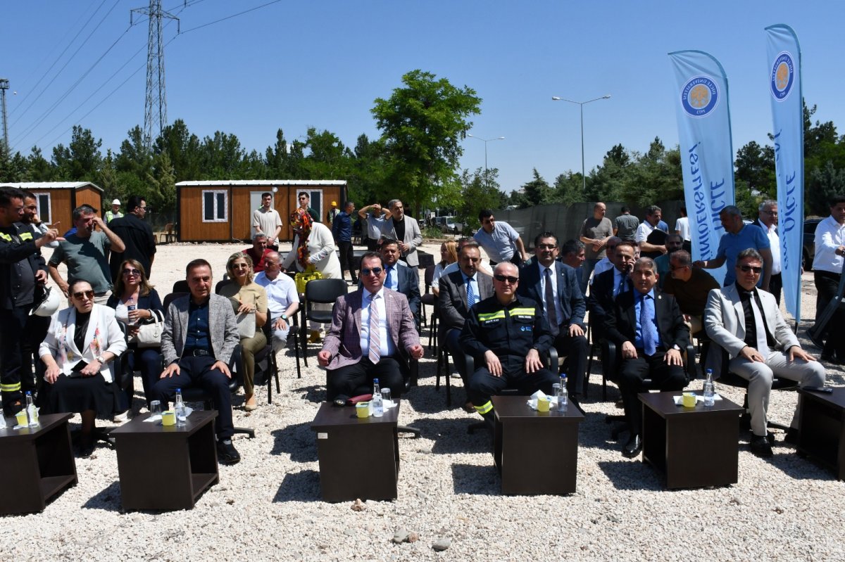 Prof. Dr. Kamuran Eronat: “Eğitime Yapılan Her Yatırım Geleceğe Atılan En Güçlü Adımdır”