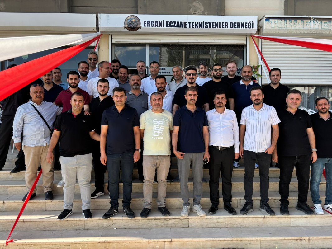 Ergani'de Eczane Teknisyenleri ve Teknikerleri Derneği Kuruldu