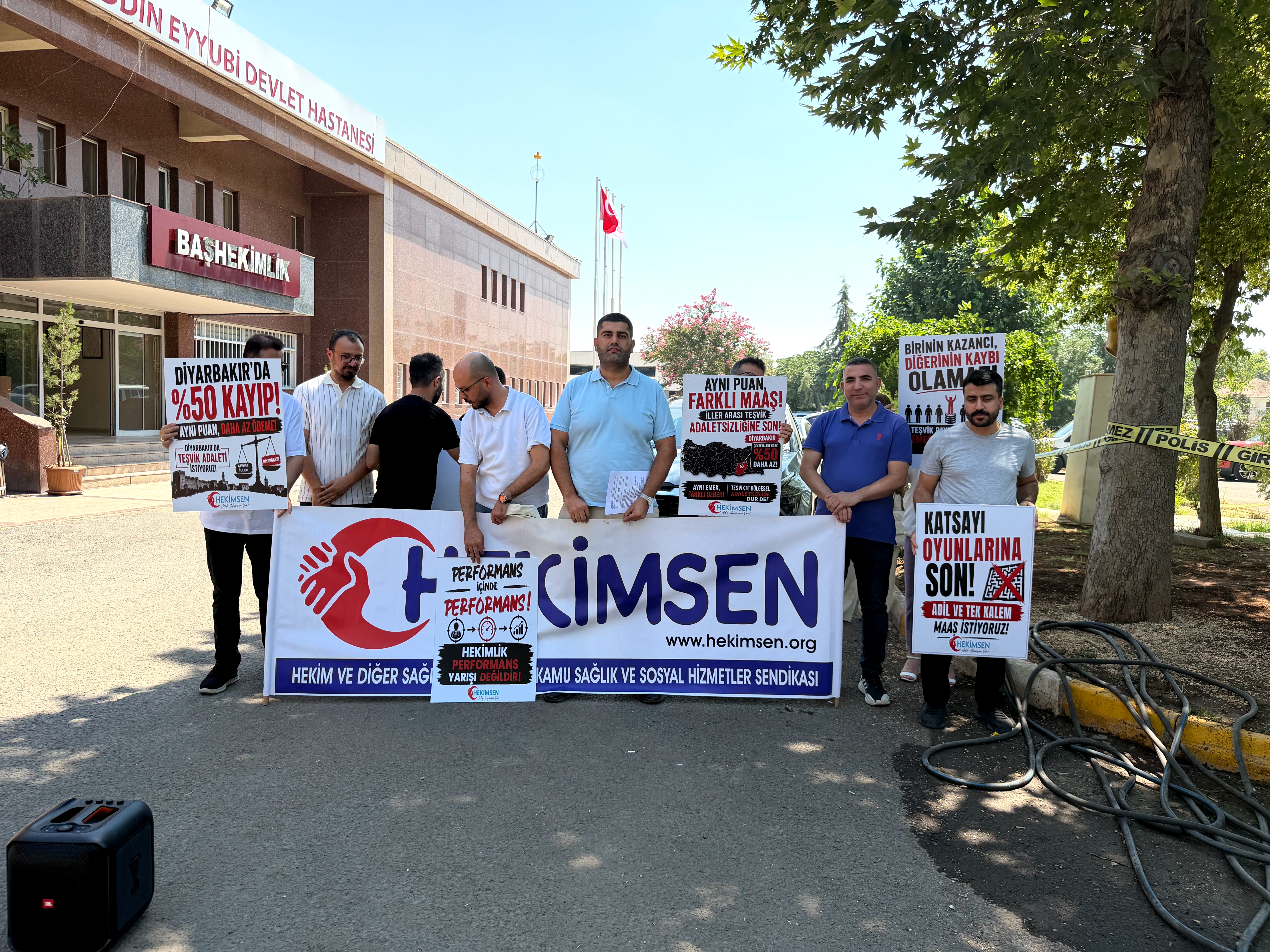 Dr. Haçım Hizol Hekimlik Katsayı Tutturmak Değil, Hastasına Nitelikli Sağlık Hizmeti Sunmaktır