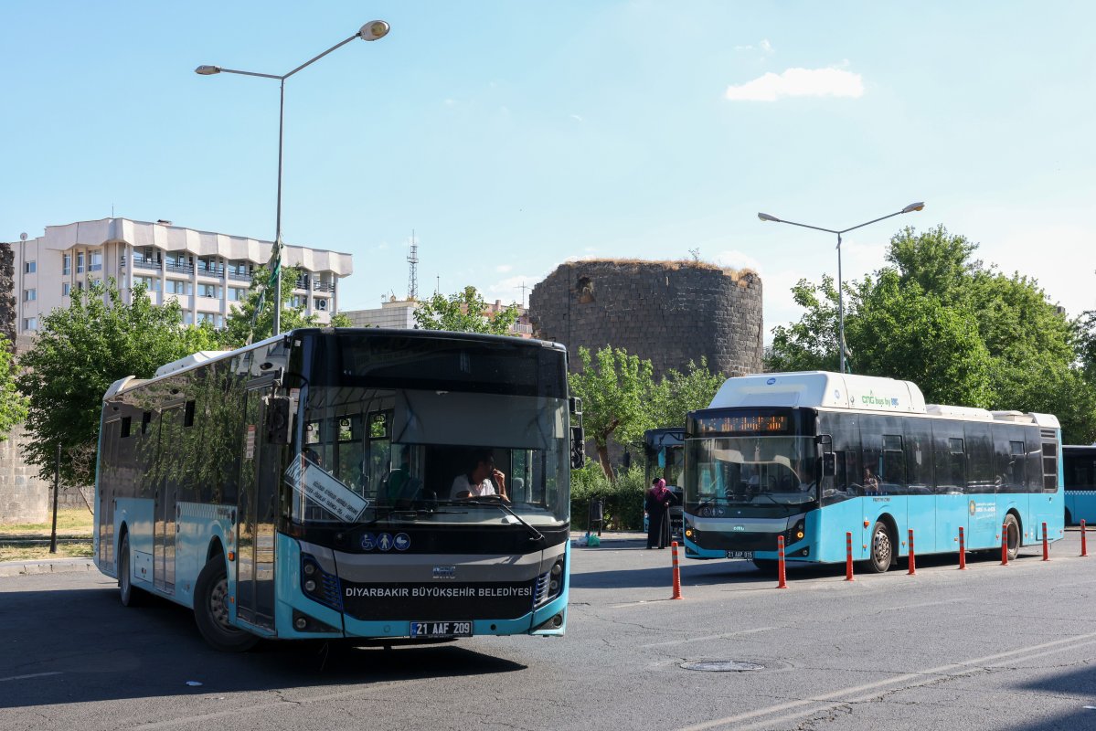 Diyarbakır’da Toplu Ulaşımda B4 Ve E6 Hatlarına Yeni Düzenleme