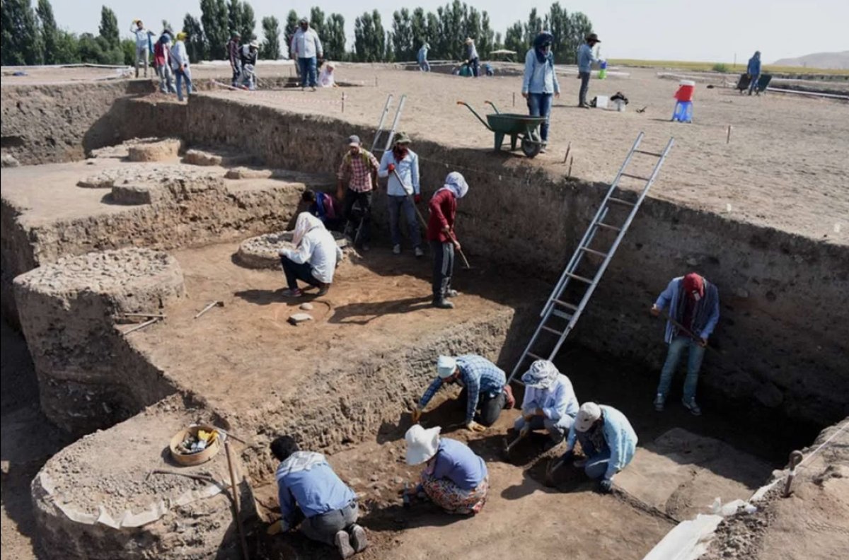 Kayıp Medeniyet Körtik Tepe İnsanlık Tarihini Yeniden Yazdırıyor