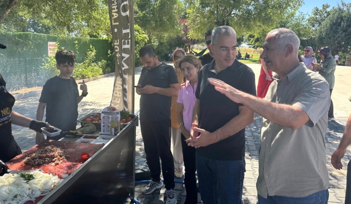 Çocuk Kalplerine Şifa Veren Ekip Doğada Moral Depoladı