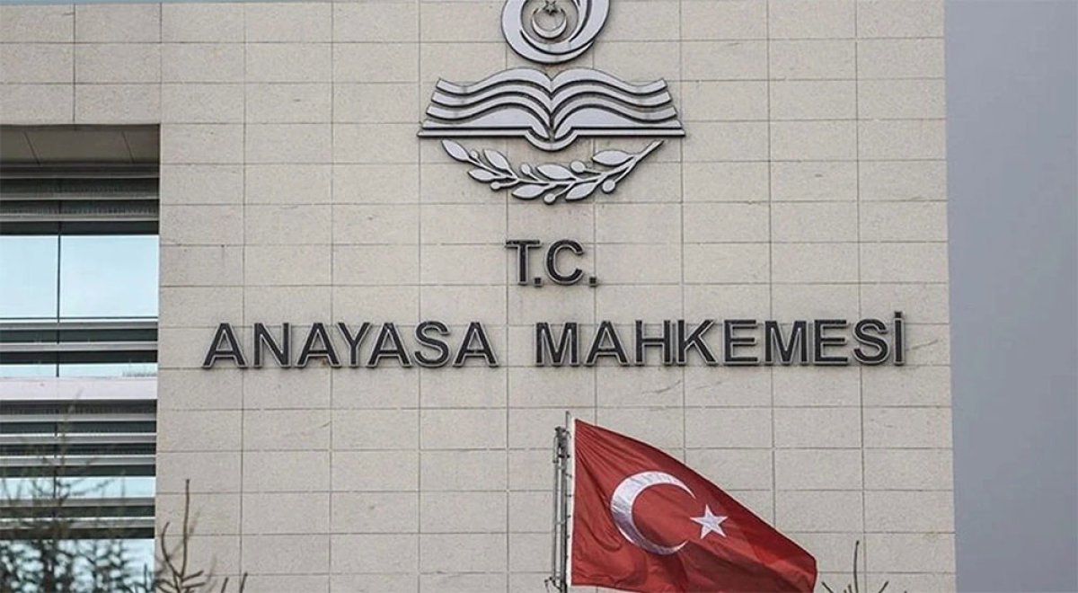 AYM’den Yoksulluk Nafakasında Tarihi Karar