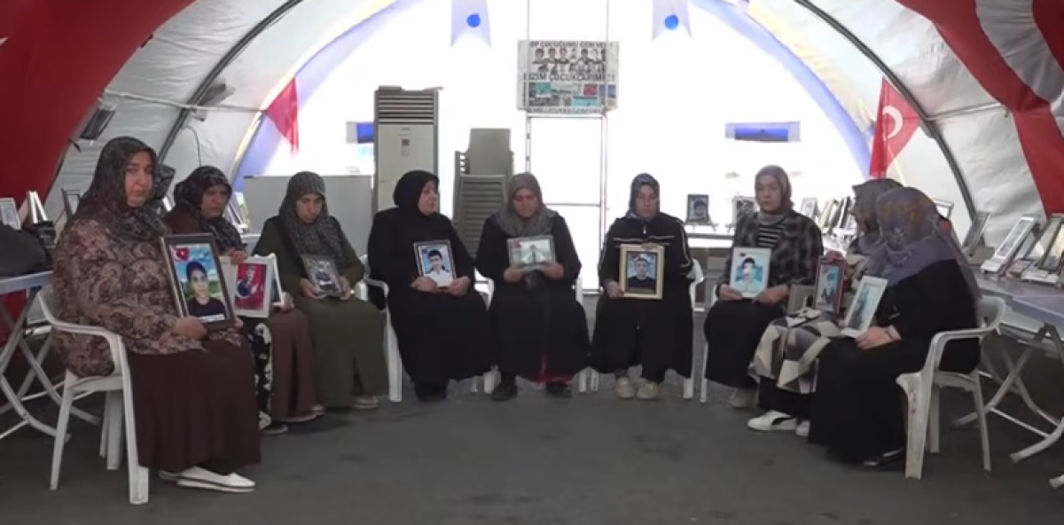Anneler Günü’nü Yine Hasretle Geçirdiler