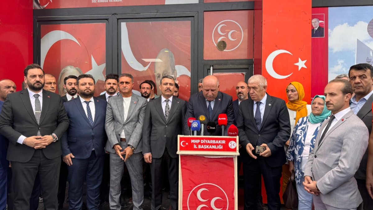 Miktat Arslan Görevi Devretti, Makamlar Değişir, Davamıza Sadakatimiz Değişmez Dedi