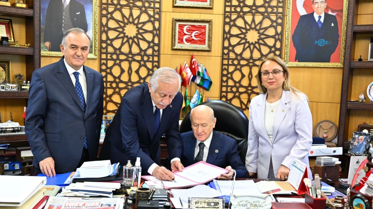 Bahçeli'den ‘süreç’ açıklaması: ‘Öcalan umuda, Ahmetler göreve, Demirtaş evine dönmeli’