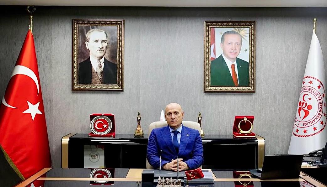 Elüstü’nden Gazeteciler ve Basın Bayramı mesajı