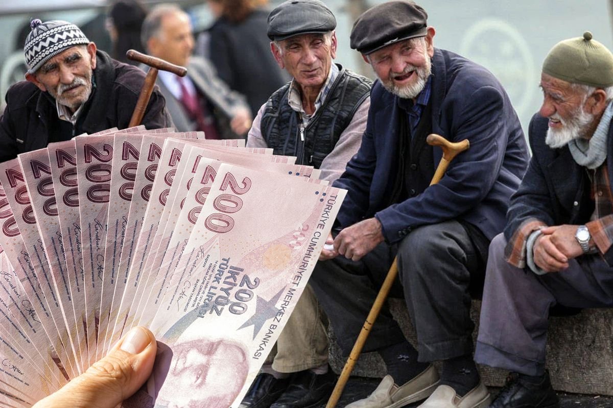 Emeklilere Bayram Öncesi 5 Bin TL