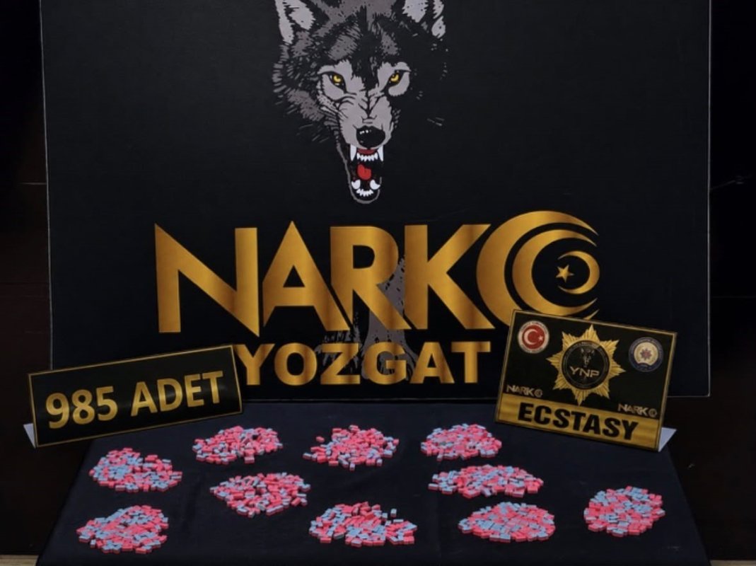 Yozgat'ta Uyuşturucu Operasyonu: 985 Ecstasy Hap Ele Geçirildi