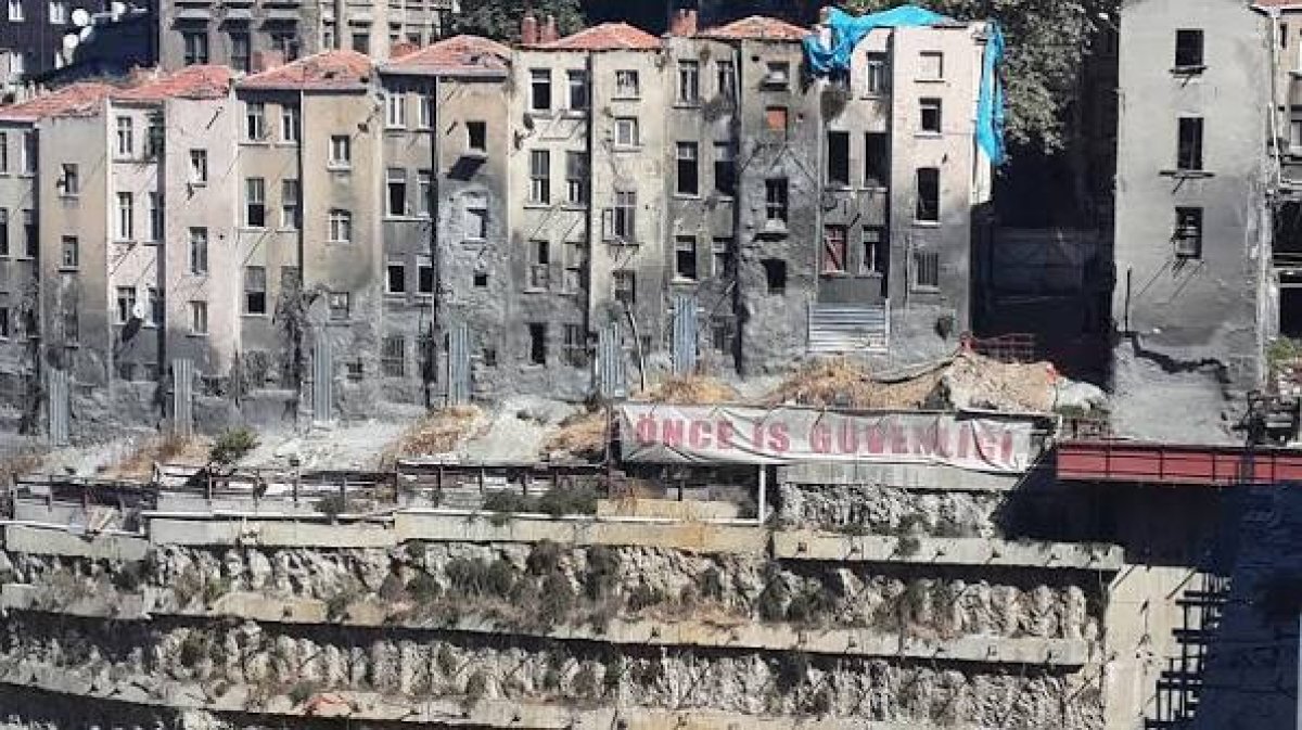 İstanbul'da Kentsel Dönüşüm Hız Kazandı: Tek Sokakta 13 Bina Yenileniyor