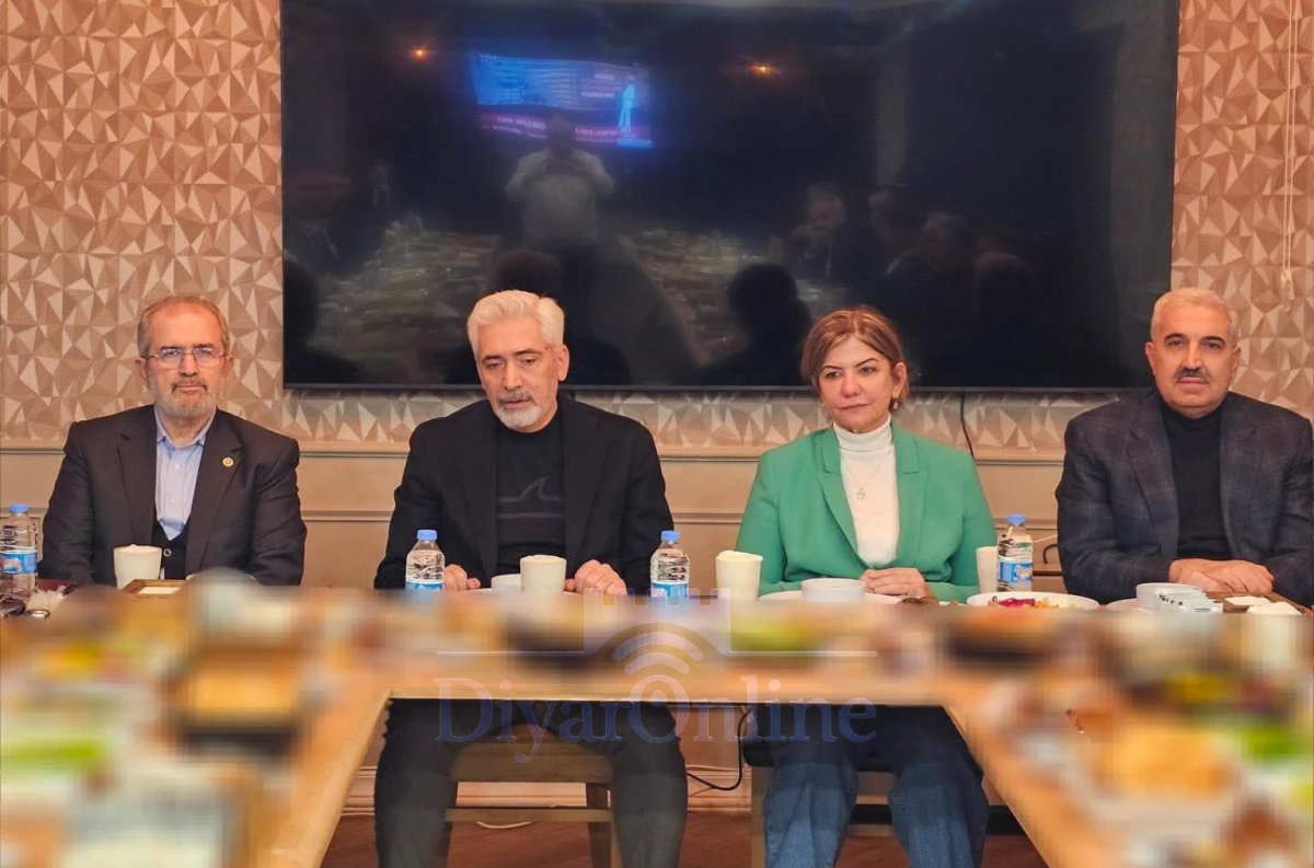 Diyarbakır AK Parti'de Sessizlik Dikkat Çekti