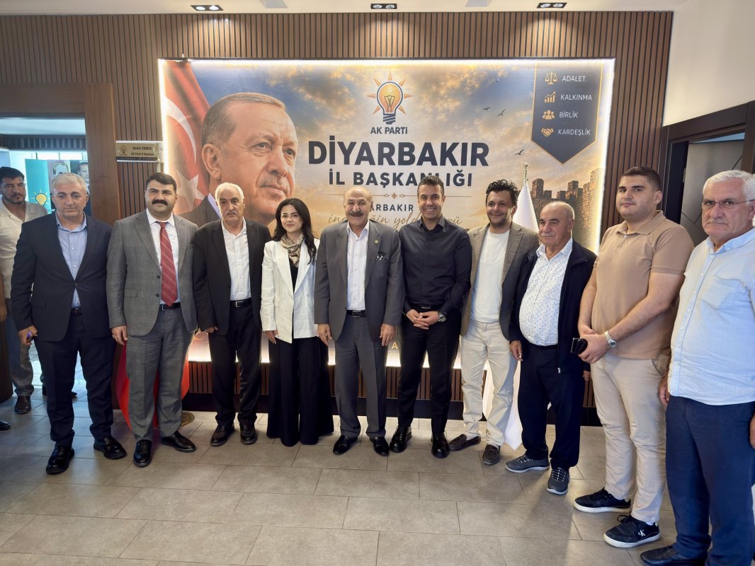 AK Parti Diyarbakır İl Başkanlığında Sebgetullah Seydaoğlu Ziyareti