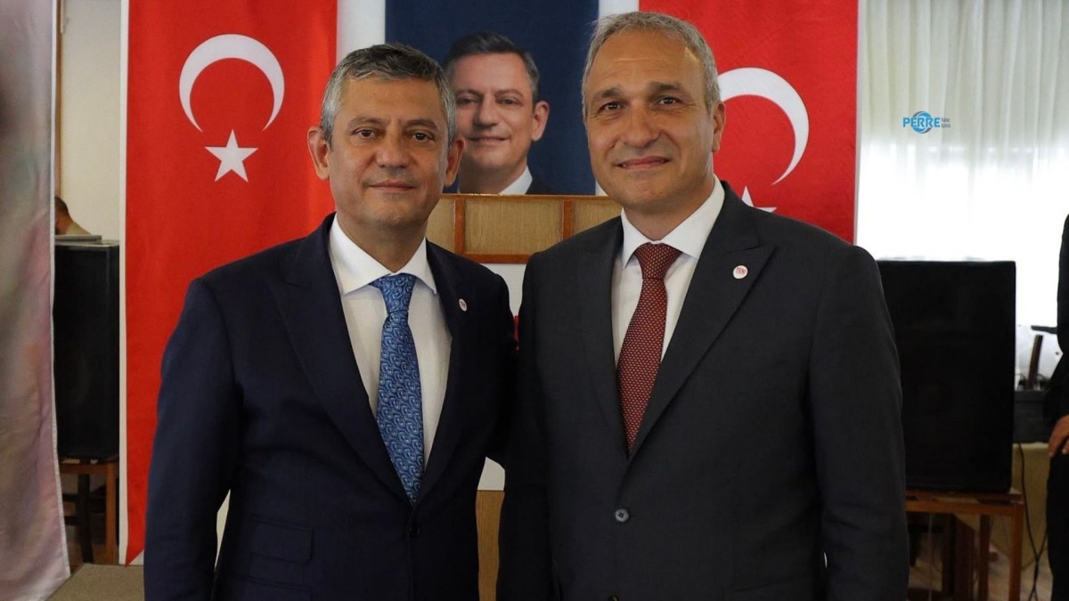 YENİ Partili Özçağdaş: 'Üniversiteler torba yasalarla yönetilemez'